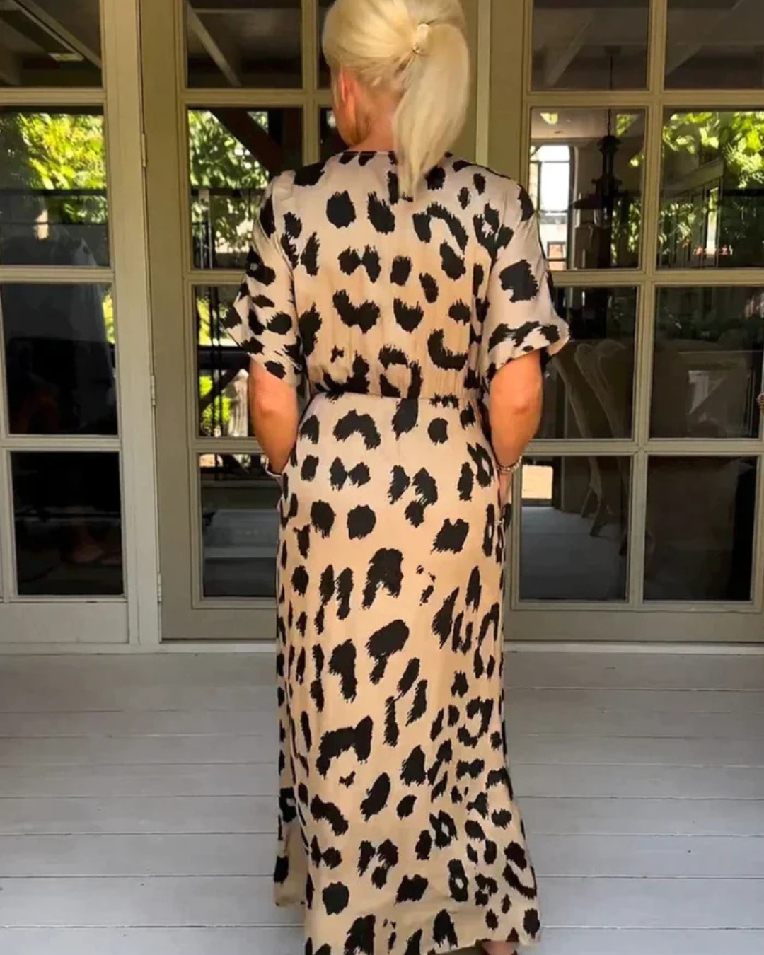 Rochie Maxi Pentru Femei cu Imprimare Modernă de Animale