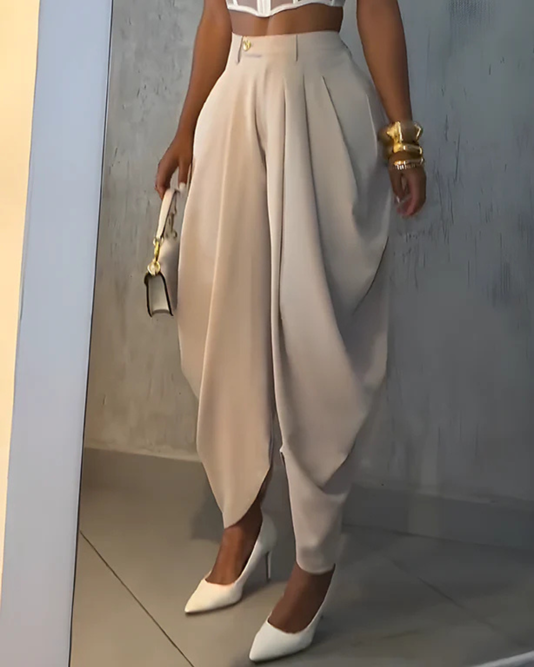 Pantaloni casual cu talie înaltă și strânși în partea de jos pentru femei