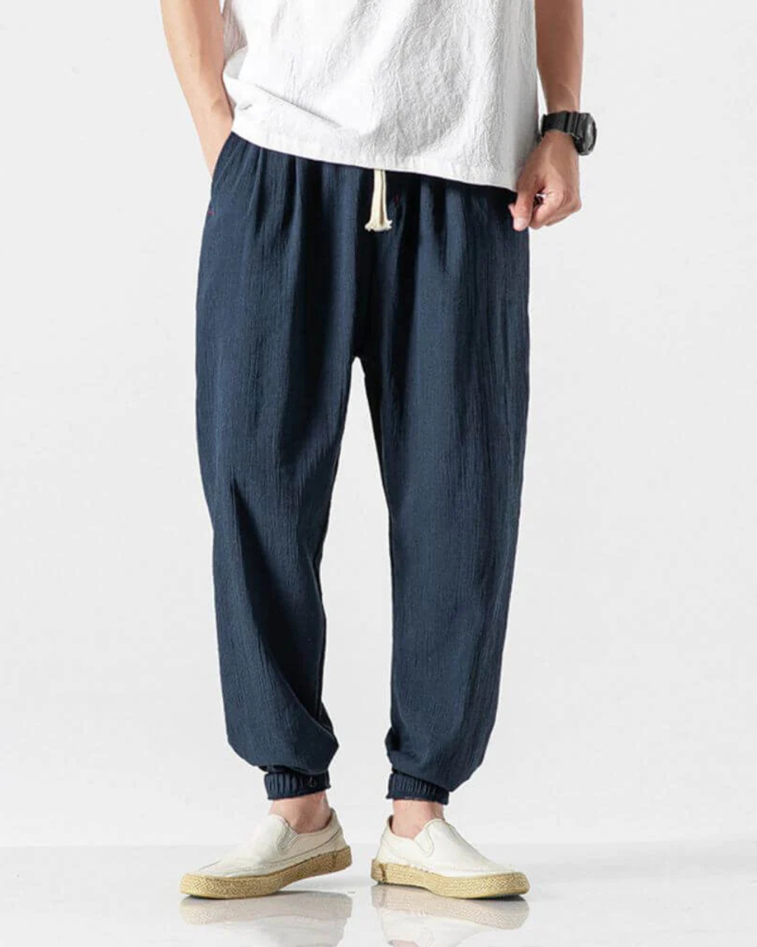 Pantaloni Din in cu Talie Elastică Stil Confortabil și Versatil