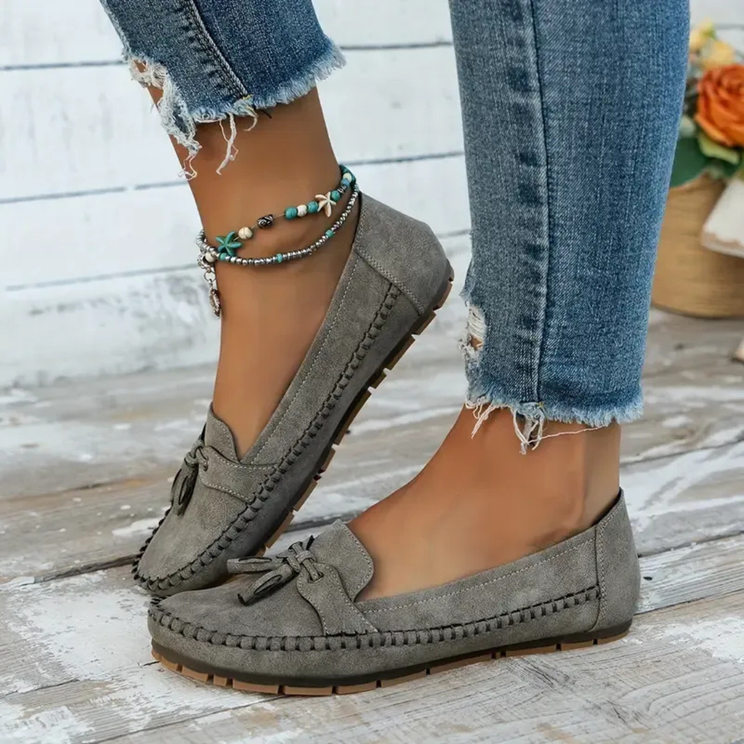 Mocasini foarte comozi pentru femei, în stil vintage, cu dantelă