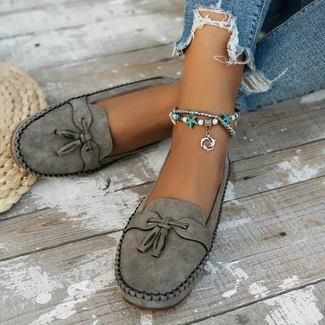 Mocasini foarte comozi pentru femei, în stil vintage, cu dantelă