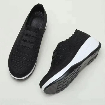 Adidași eleganți brodați, cu talpă elastică