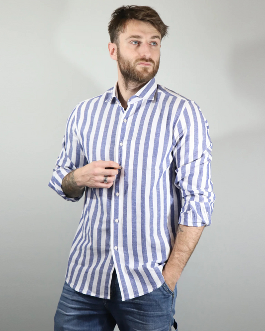 Cămașă Casual cu Dungi Pentru un Stil Bărbătesc Unic și Sofisticat