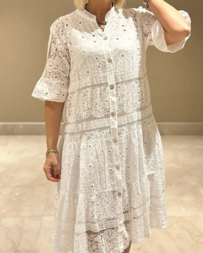 Rochie din dantelă cu mâneci și nasturi în față®