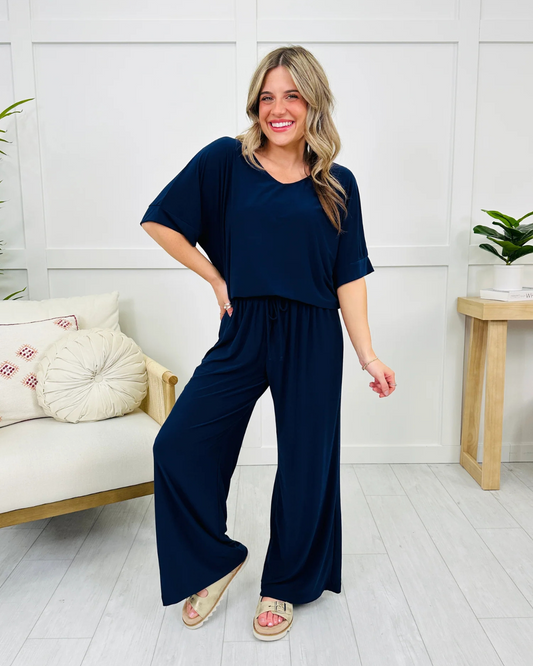 Set Feminin Larg cu Pantaloni Largi și Potrivire Confortabilă