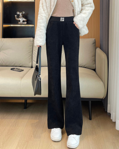 Pantaloni în dungi cu picior lat și căptușeală din fleece